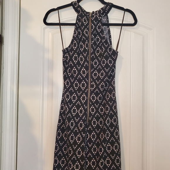 HALTER FRINGE DRESS - Picture 5 of 8